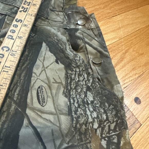 Outfitters Ridge Child Realtree Camo Overalls- Sz M - Picture 8 of 8